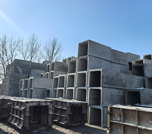 高標(biāo)農(nóng)田矩形池